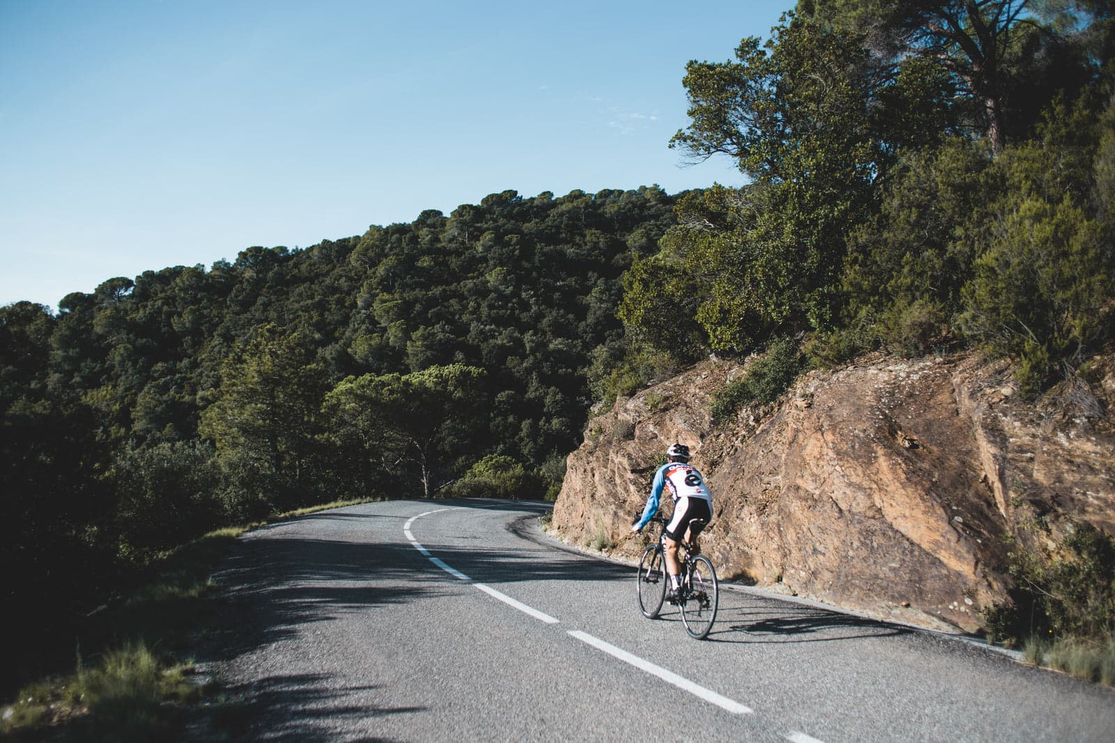 SwiftUp eBike on a curving road